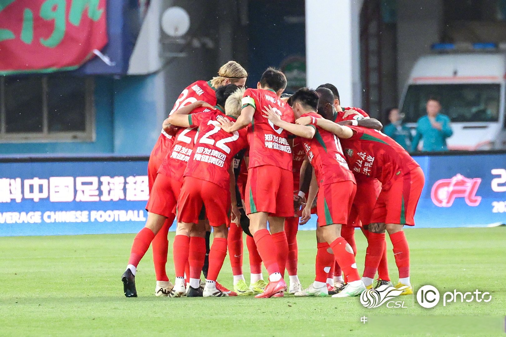 赛地聚焦：CBA季后赛关键时刻热度飙升，武汉三镇止住颓势，震撼外界，细节决定成败的简单介绍-九游app下载